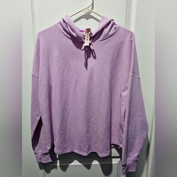 *NWT* Victoria Secret Lightweight Hooded Sweatshirt - Picture 2 of 6